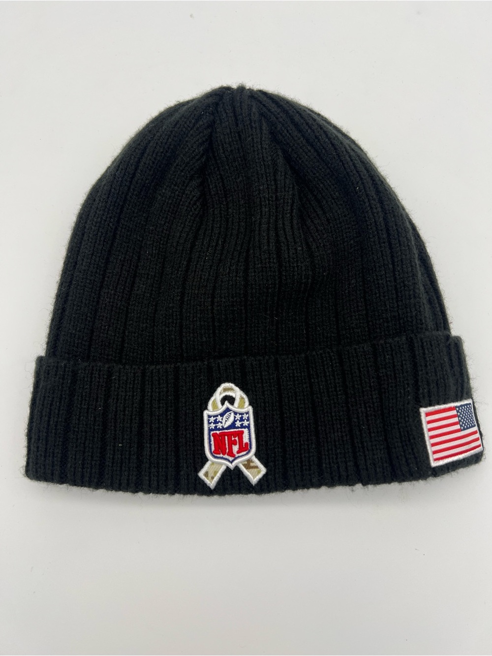 Kansas City Chiefs New era salute to service Black Beanie Camo winter Hat NFL - Picture 2 of 3